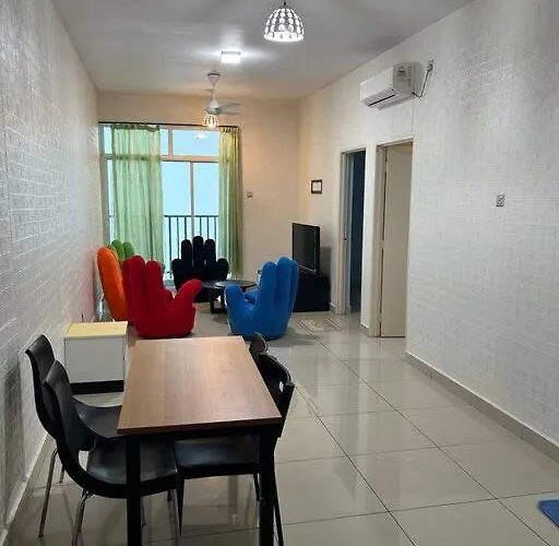 Twin Danga At Perling Entire Unit With 2 Bedrooms