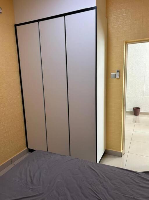Twin Danga At Perling Entire Unit With 2 Bedrooms Apartment