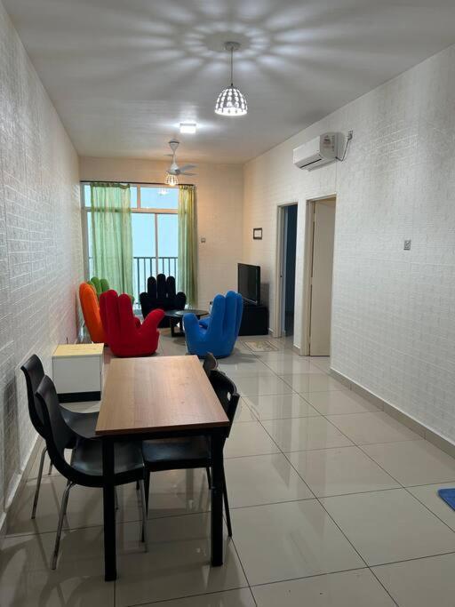 Apartment Twin Danga At Perling Entire Unit With 2 Bedrooms